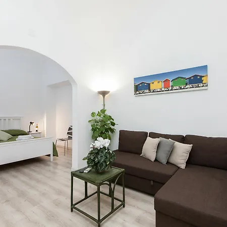 Maison Dali Roma